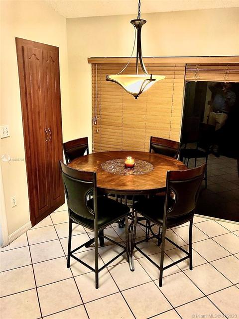 19159 NW 77th Pl, Hialeah, FL 33015 photo 16