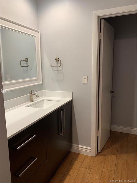 8315 Balgowan Rd, Miami Lakes, FL 33016 photo 9
