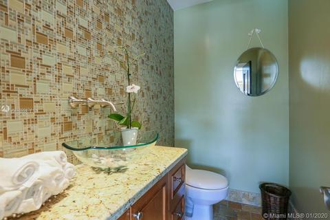 330 W 54 St, Hialeah, FL 33012 photo 15