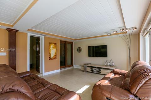 330 W 54 St, Hialeah, FL 33012 photo 14