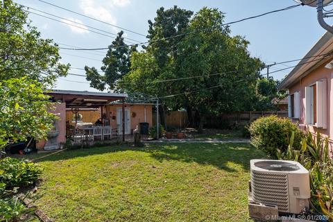 330 E 57th St, Hialeah, FL 33013 photo 14