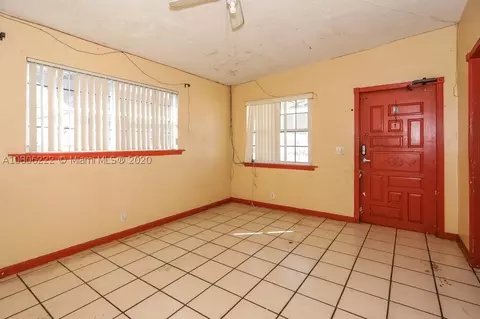 528 E 10th St, Hialeah, FL 33010 photo 7