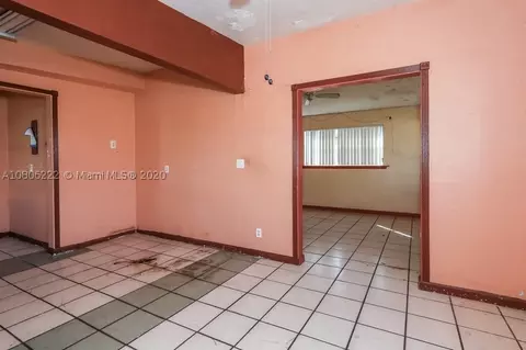 528 E 10th St, Hialeah, FL 33010 photo 14