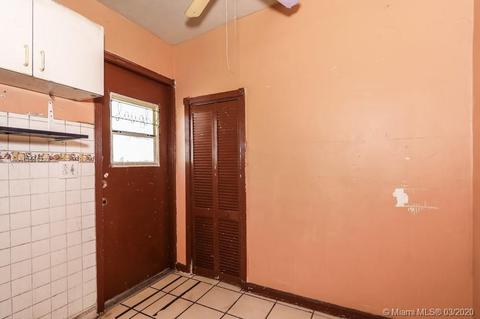 528 E 10th St, Hialeah, FL 33010 photo 16