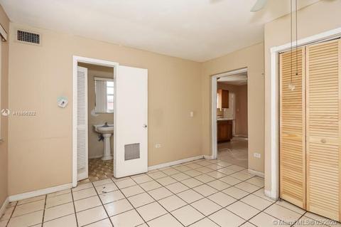528 E 10th St, Hialeah, FL 33010 photo 21