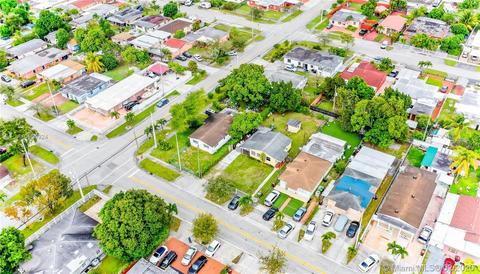 617 E 45th St, Hialeah, FL 33013 photo 8