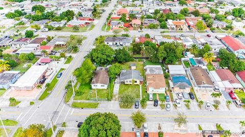 617 E 45th St, Hialeah, FL 33013 photo 9