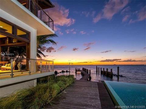 7 Harbor Pt, Key Biscayne, FL 33149 photo 2