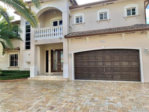 16514 NW 77th Path, Miami Lakes, FL 33016 photo 2