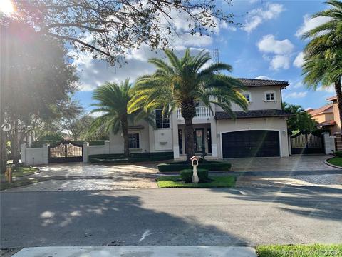 16514 NW 77th Path, Miami Lakes, FL 33016 photo 4