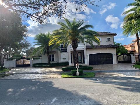 16514 NW 77th Path, Miami Lakes, FL 33016 photo 3