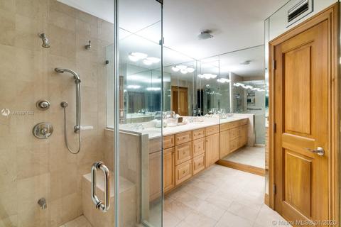 Undisclosed, Key Biscayne, FL 33149 photo 13