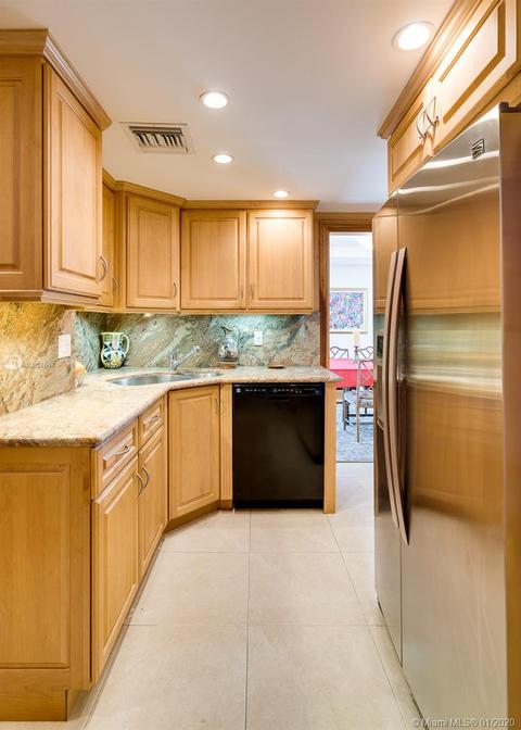 Undisclosed, Key Biscayne, FL 33149 photo 10