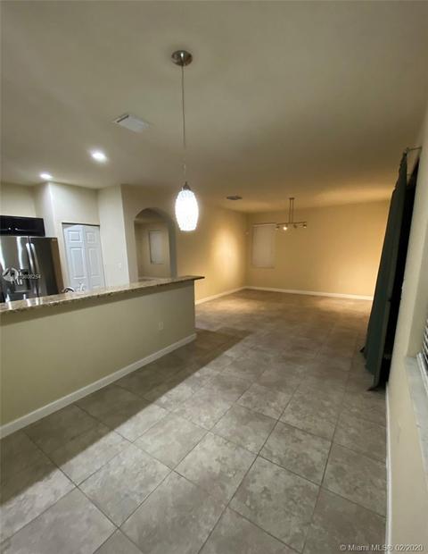 8790 W 33rd Ave, Hialeah, FL 33018 photo 18