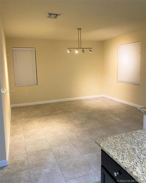 8790 W 33rd Ave, Hialeah, FL 33018 photo 8