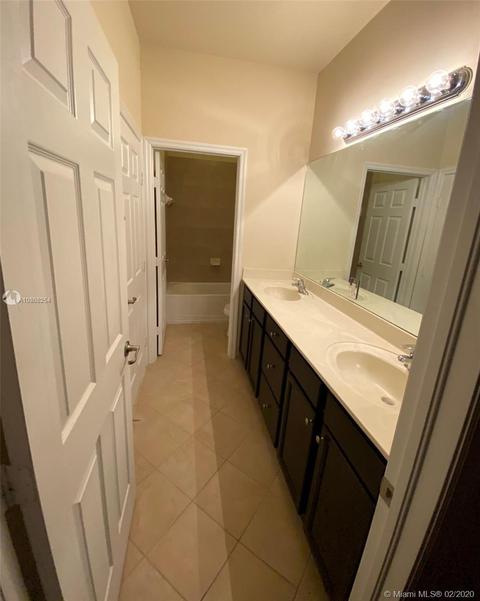 8790 W 33rd Ave, Hialeah, FL 33018 photo 26