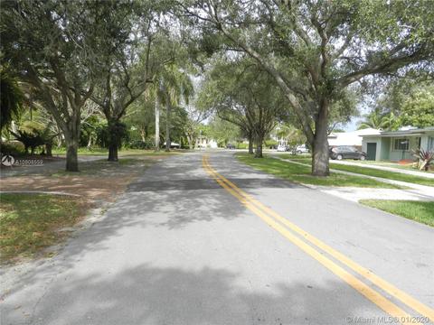 142 Pinecrest Dr, Miami Springs, FL 33166 photo 16
