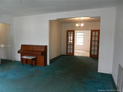 142 Pinecrest Dr, Miami Springs, FL 33166 photo 3