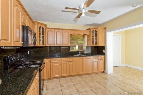 225 E 34th St, Hialeah, FL 33013 photo 8
