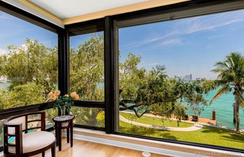 10331 E Broadview Dr, Bay Harbor Islands, FL 33154 photo 15