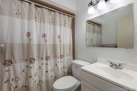 541 E 29th St, Hialeah, FL 33013 photo 17