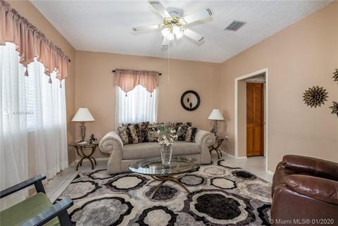 541 E 29th St, Hialeah, FL 33013 photo 12