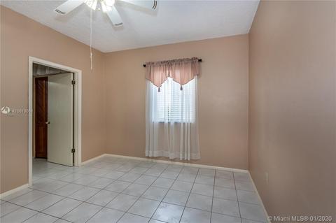 541 E 29th St, Hialeah, FL 33013 photo 21