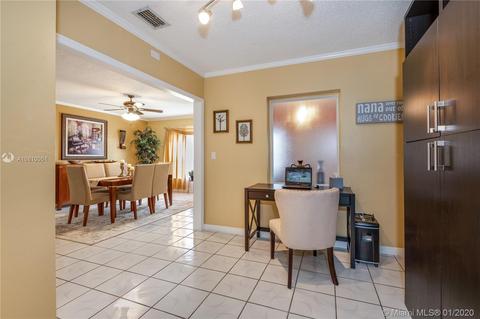 541 E 29th St, Hialeah, FL 33013 photo 9
