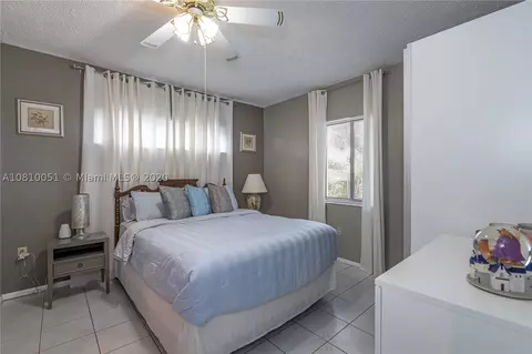 541 E 29th St, Hialeah, FL 33013 photo 14