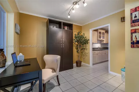 541 E 29th St, Hialeah, FL 33013 photo 8