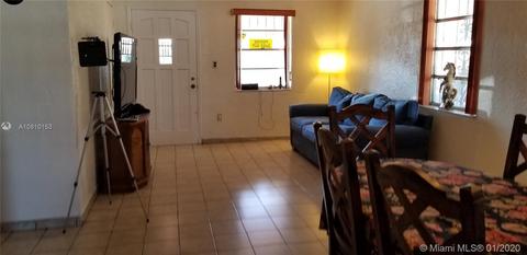 951 E 40th St, Hialeah, FL 33013 photo 4