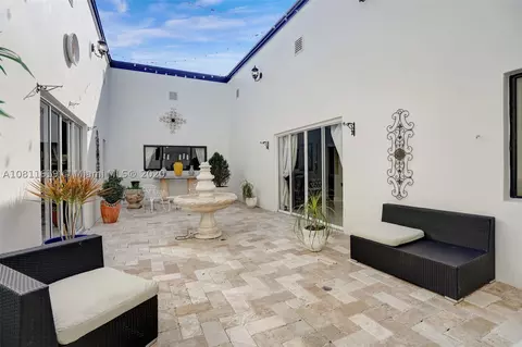7901 NW 166th St, Miami Lakes, FL 33016 photo 29