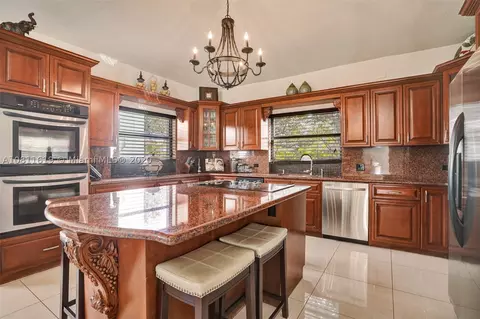 7901 NW 166th St, Miami Lakes, FL 33016 photo 15