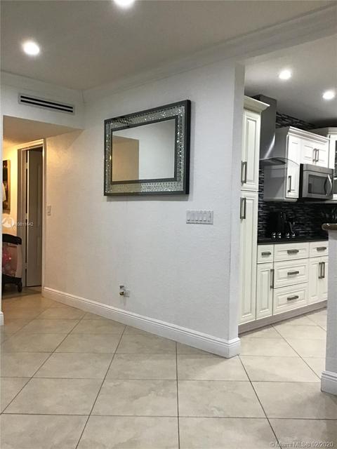 880 E 23rd St, Hialeah, FL 33013 photo 5