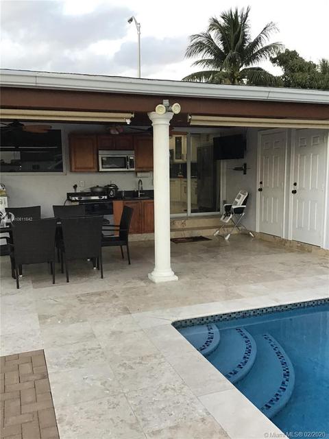 880 E 23rd St, Hialeah, FL 33013 photo 19