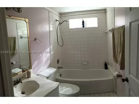18921 NW Nw 56 Ct, Miami Gardens, FL 33055 photo 7