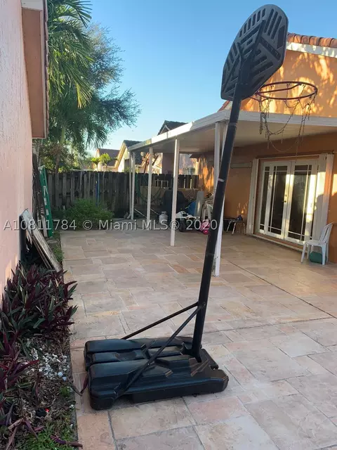 18921 NW Nw 56 Ct, Miami Gardens, FL 33055 photo 9