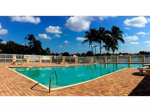 18921 NW Nw 56 Ct, Miami Gardens, FL 33055 photo 10
