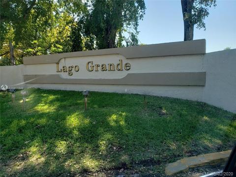 2585 W 64th St, Hialeah, FL 33016 photo 6