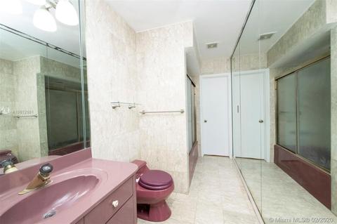1787 W 79, Hialeah, FL 33014 photo 15