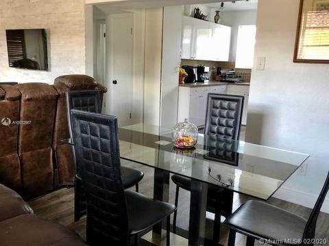 554 E 29th St, Hialeah, FL 33013 photo 8