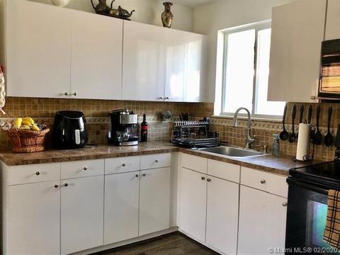 554 E 29th St, Hialeah, FL 33013 photo 11