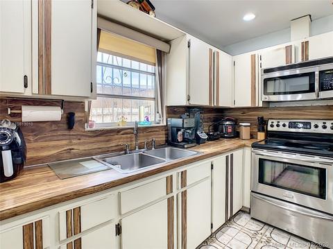 744 E 31st St, Hialeah, FL 33013 photo 5