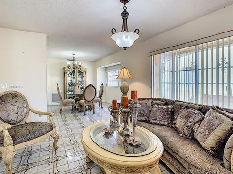 744 E 31st St, Hialeah, FL 33013 photo 9