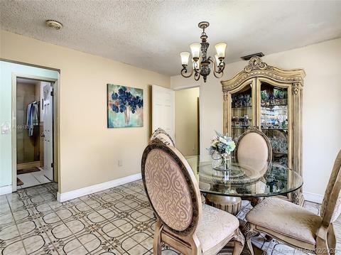 744 E 31st St, Hialeah, FL 33013 photo 7