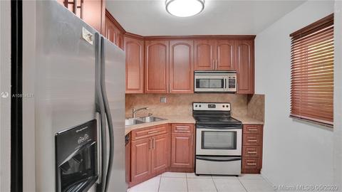 Undisclosed, Miami, FL 33143 photo 16