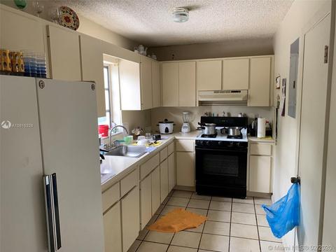 932 E 20th St, Hialeah, FL 33013 photo 20