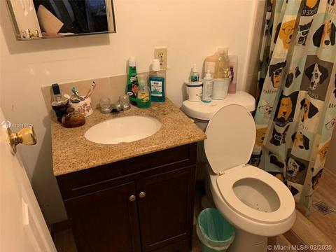 932 E 20th St, Hialeah, FL 33013 photo 10