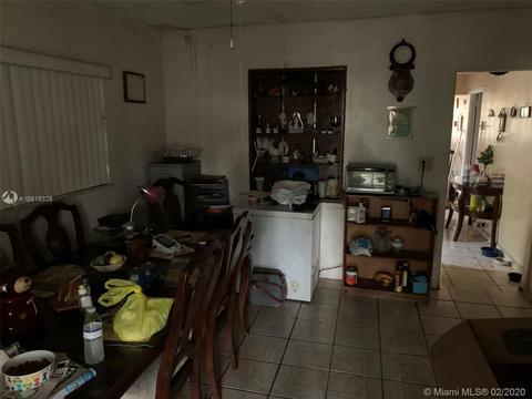 932 E 20th St, Hialeah, FL 33013 photo 13