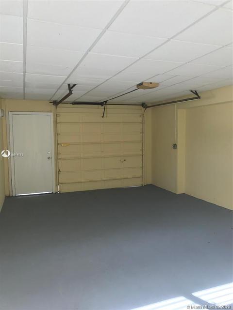 7337 Stardust Dr, Hialeah, FL 33015 photo 2